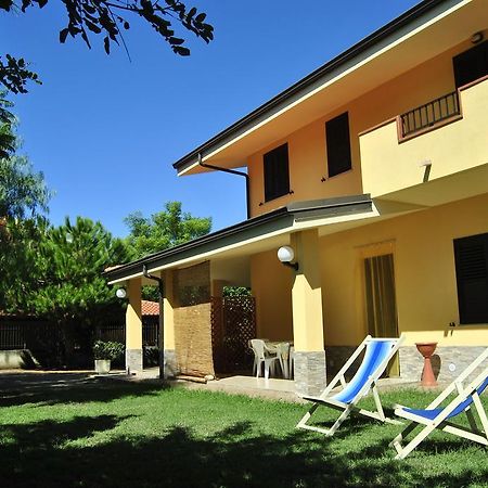 Appartamenti Garden Capo Vaticano Exterior photo