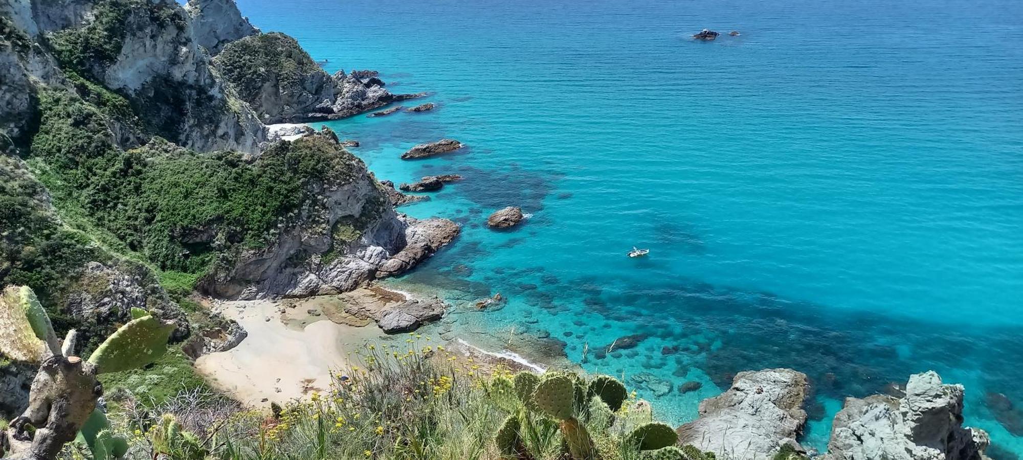 Appartamenti Garden Capo Vaticano Exterior photo