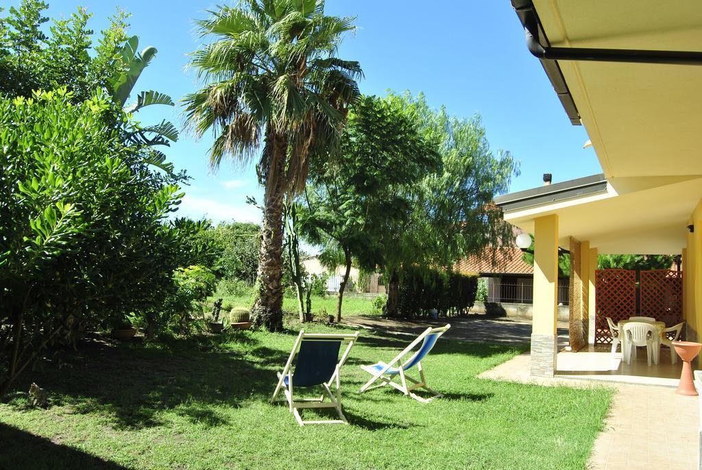 Appartamenti Garden Capo Vaticano Exterior photo